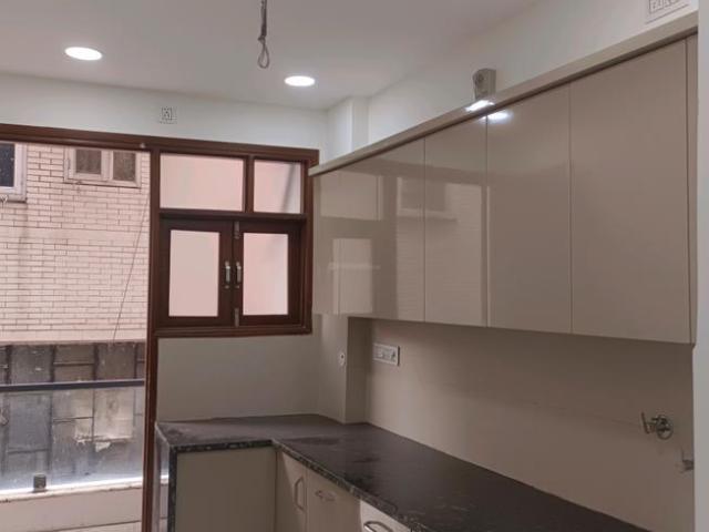 2 BHK Independent Builder Floor in Pitampura for resale New Delhi. The reference number is 20639949