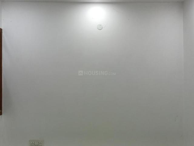 2 BHK Independent Builder Floor in Pitampura for resale New Delhi. The reference number is 20747033