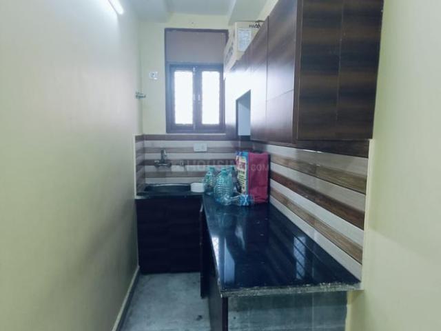 2 BHK Independent Builder Floor in Preet Vihar for rent New Delhi. The reference number is 20551513