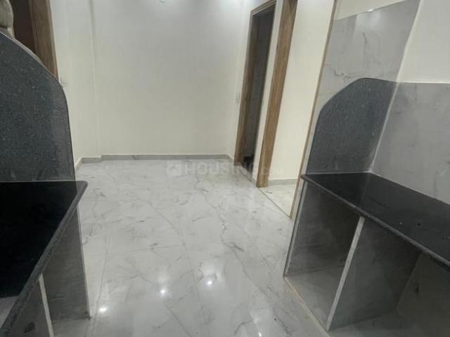 2 BHK Independent Builder Floor in Preet Vihar for rent New Delhi. The reference number is 20688294