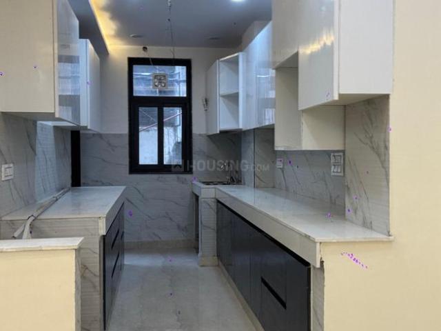 2 BHK Independent Builder Floor in Raja Garden for rent New Delhi. The reference number is 19000472