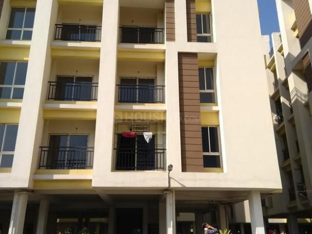 2 BHK Independent Builder Floor in Baguiati for rent Kolkata. The reference number is 8585171