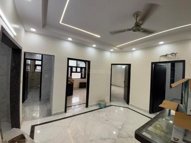 2 BHK Independent Builder Floor in Ramesh Nagar for rent New Delhi. The reference number is 19402308