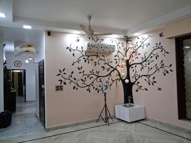 2 BHK Independent Builder Floor in Ramesh Nagar for rent New Delhi. The reference number is 19835256
