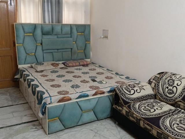 2 BHK Independent Builder Floor in Ramesh Nagar for rent New Delhi. The reference number is 20508749