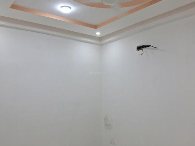 2 BHK Independent Builder Floor in Ramesh Nagar for rent New Delhi. The reference number is 20636449