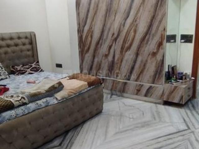 2 BHK Independent Builder Floor in Ramesh Nagar for rent New Delhi. The reference number is 20888266