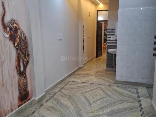 2 BHK Independent Builder Floor in Ramesh Nagar for rent New Delhi. The reference number is 20331243