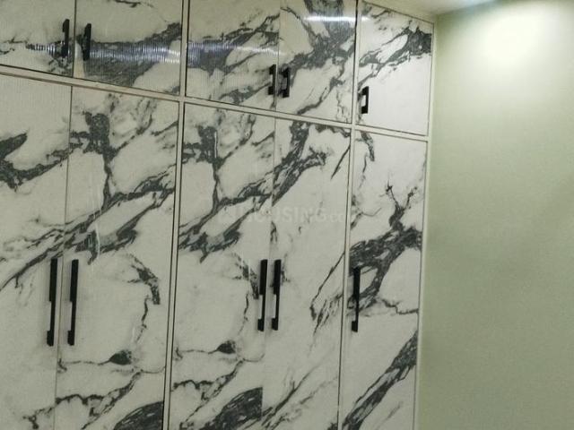 2 BHK Independent Builder Floor in Ramesh Nagar for resale New Delhi. The reference number is 20375829
