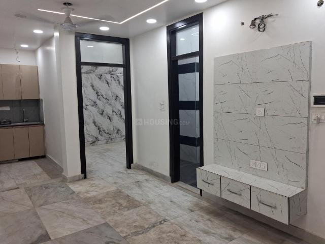 2 BHK Independent Builder Floor in Ramesh Nagar for resale New Delhi. The reference number is 20614823