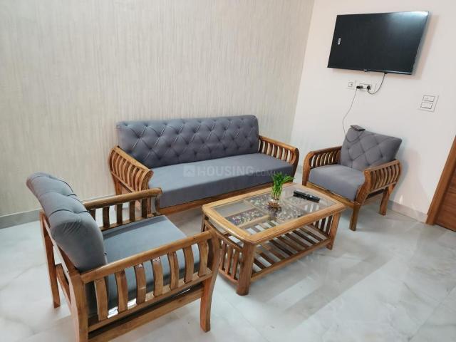 2 BHK Independent Builder Floor in Ramgarh Bhudda for rent Zirakpur. The reference number is 18190027