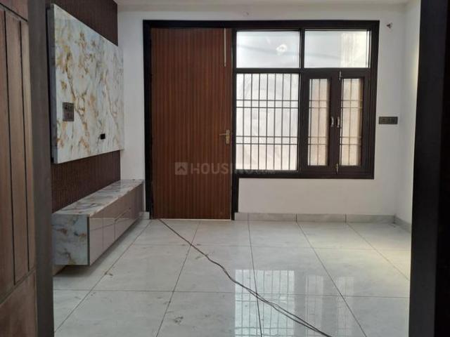 2 BHK Independent Builder Floor in Rohini Sector 28 for resale New Delhi. The reference number is 19731366