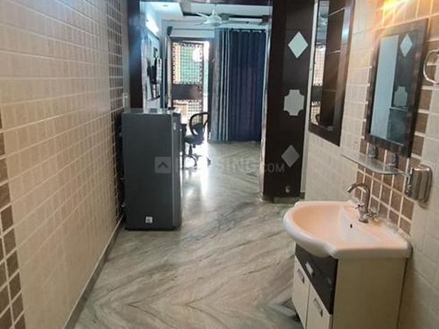 2 BHK Independent Builder Floor in Subhash Nagar for rent New Delhi. The reference number is 16027328