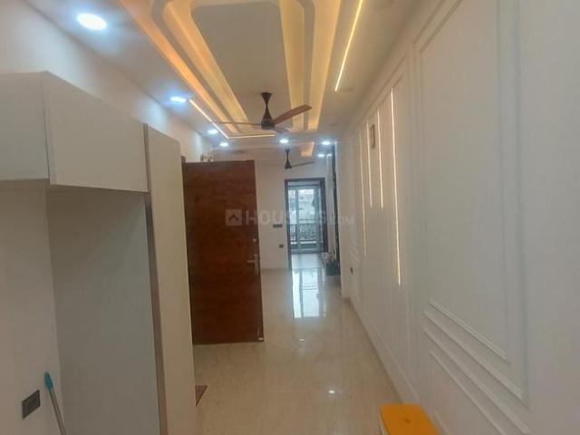 2 BHK Independent Builder Floor in Subhash Nagar for rent New Delhi. The reference number is 19417828