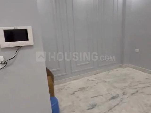 2 BHK Independent Builder Floor in Subhash Nagar for rent New Delhi. The reference number is 19610724