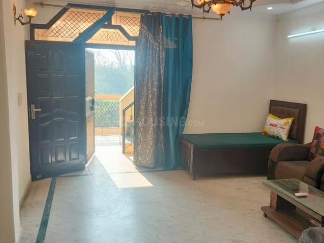 2 BHK Independent Builder Floor in Subhash Nagar for resale New Delhi. The reference number is 18781974