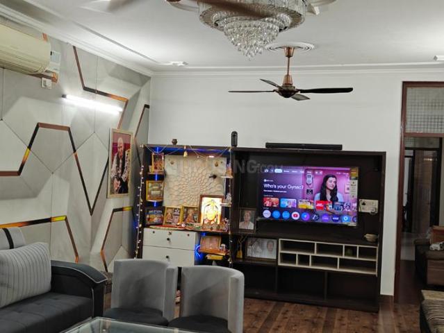 2 BHK Independent Builder Floor in Subhash Nagar for resale New Delhi. The reference number is 20796473