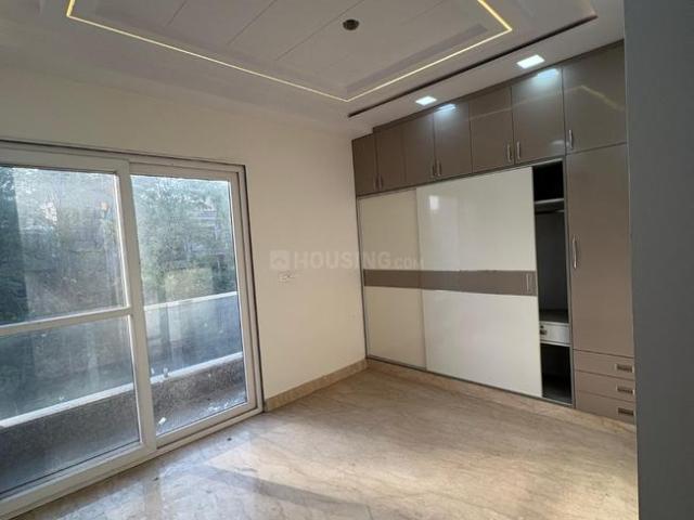 2 BHK Independent Builder Floor in Subhash Nagar for resale New Delhi. The reference number is 20119399