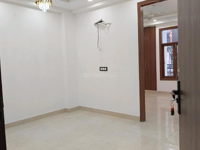 2 BHK Independent Builder Floor in Sultanpur for resale New Delhi. The reference number is 17171060