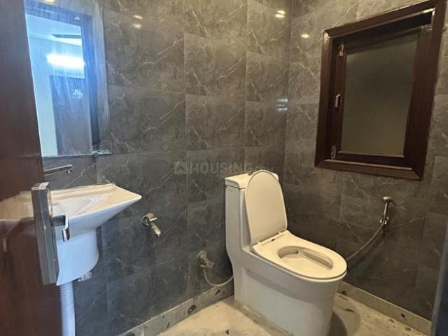2 BHK Independent Builder Floor in Safdarjung Enclave for rent New Delhi. The reference number is 20777895