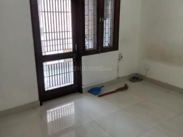 2 BHK Independent Builder Floor in Safdarjung Enclave for rent New Delhi. The reference number is 20192086