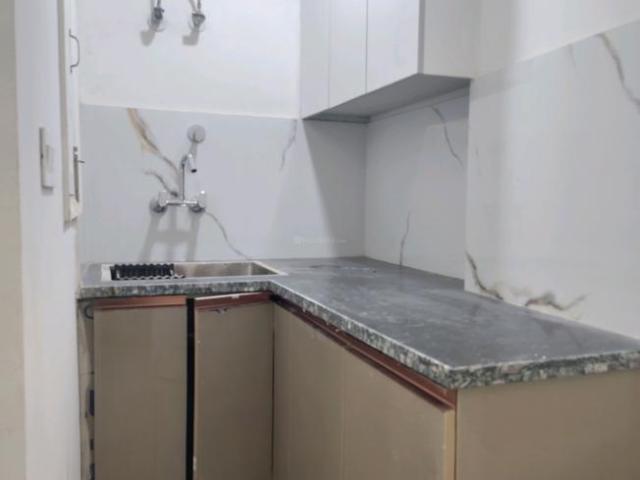 1 BHK Independent Builder Floor in Neb Sarai for rent New Delhi. The reference number is 20643028