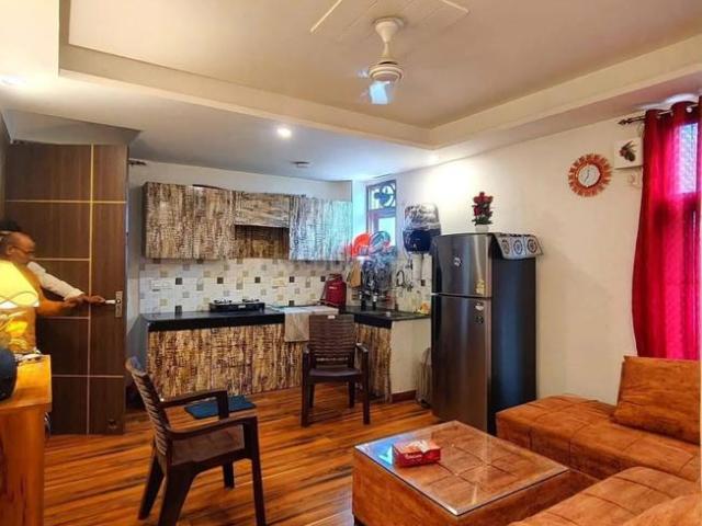 2 BHK Independent Builder Floor in Saket for rent New Delhi. The reference number is 20712700
