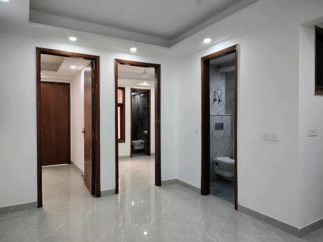 2 BHK Independent Builder Floor in Neb Sarai for resale New Delhi. The reference number is 20642766