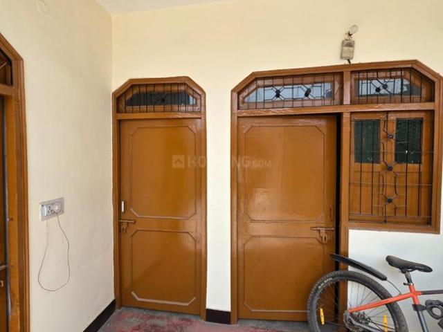 2 BHK Independent Builder Floor in Sahibabad Industrial Area for rent Ghaziabad. The reference number is 20601535