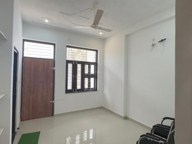 2 BHK Independent Builder Floor in Sanganer for rent Jaipur. The reference number is 20736996