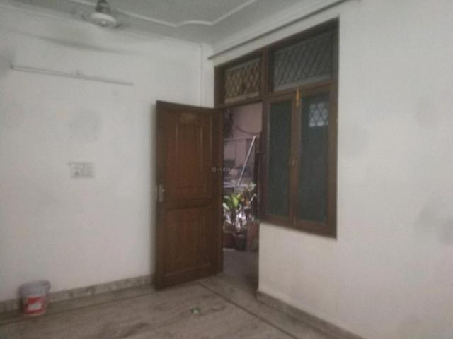 2 BHK Independent Builder Floor in Sant Nagar for resale New Delhi. The reference number is 20497920