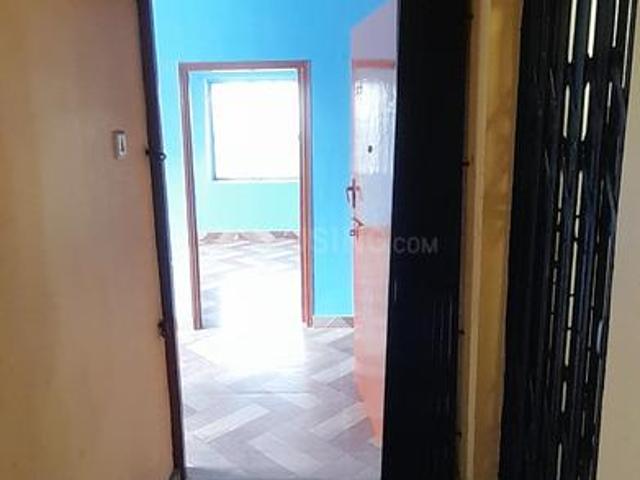 2 BHK Independent Builder Floor in Santoshpur for rent Kolkata. The reference number is 20440298