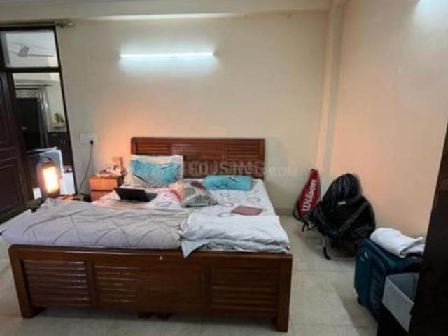 2 BHK Independent Builder Floor in Sarvodaya Enclave for rent New Delhi. The reference number is 20697545