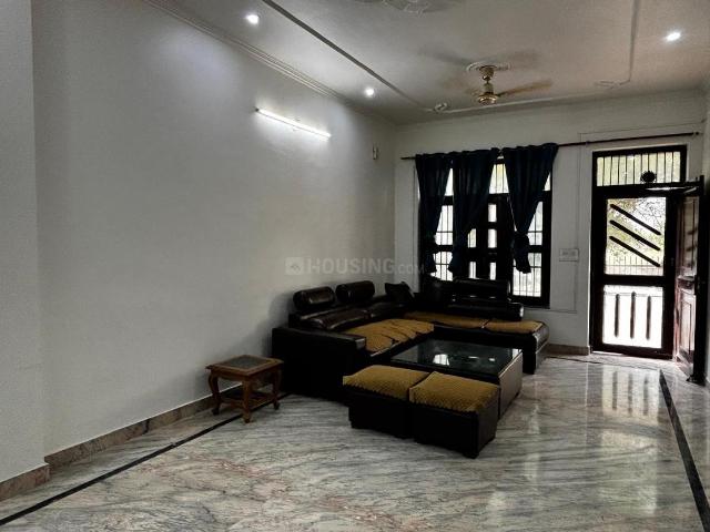 2 BHK Independent Builder Floor in Sector 43 for rent Gurgaon. The reference number is 20416068