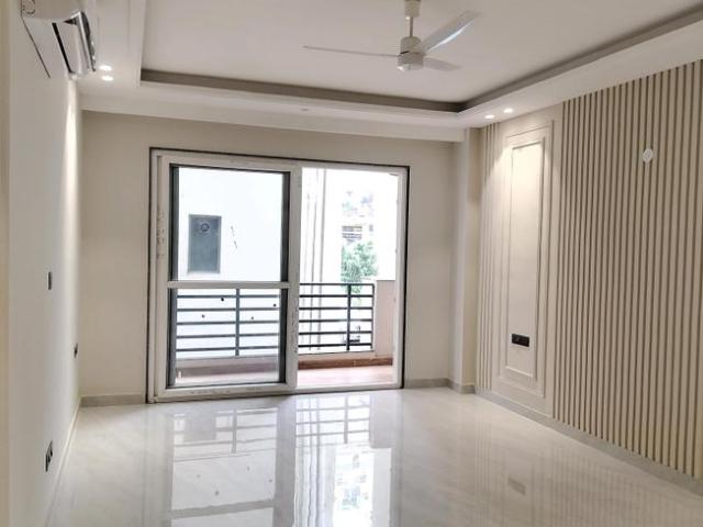2 BHK Independent Builder Floor in Sector 43 for rent Gurgaon. The reference number is 20779554
