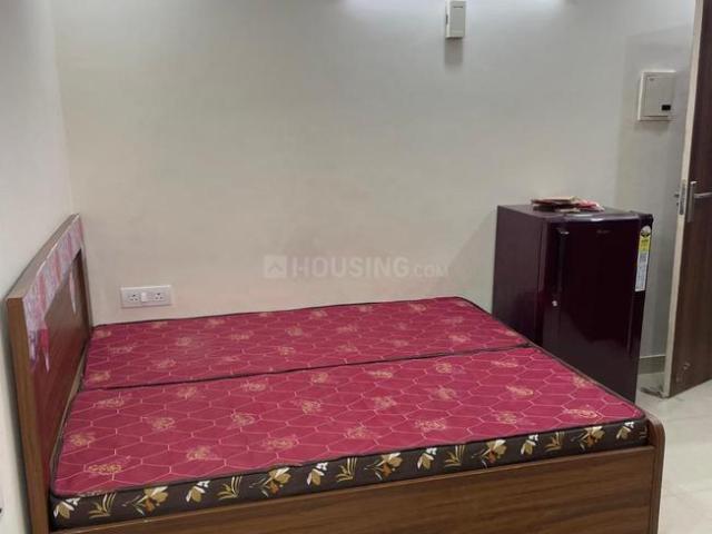2 BHK Independent Builder Floor in Sector 42 for rent Gurgaon. The reference number is 20715464
