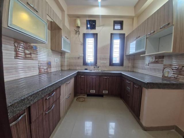2 BHK Independent Builder Floor in Sector 47 for rent Gurgaon. The reference number is 20604728