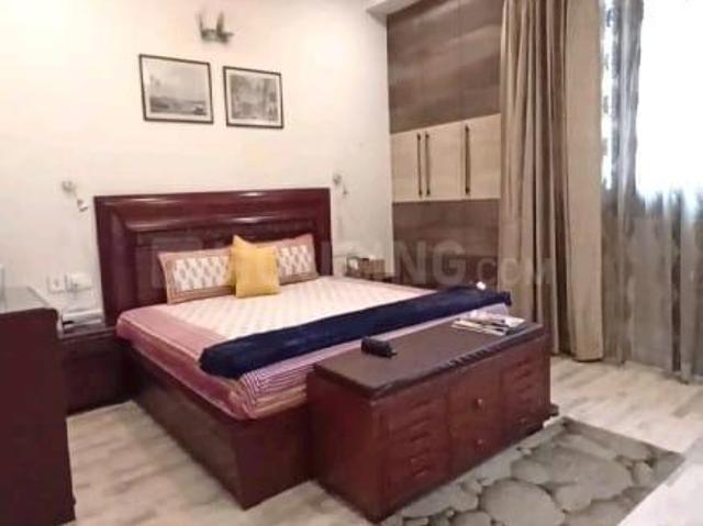2 BHK Independent Builder Floor in Sector 44 for rent Noida. The reference number is 20297562
