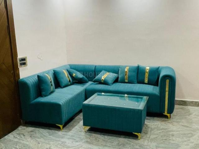 2 BHK Independent Builder Floor in Sector 45 for rent Gurgaon. The reference number is 18685646