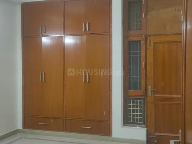 2 BHK Independent Builder Floor in Sector 46 for rent Noida. The reference number is 18690652