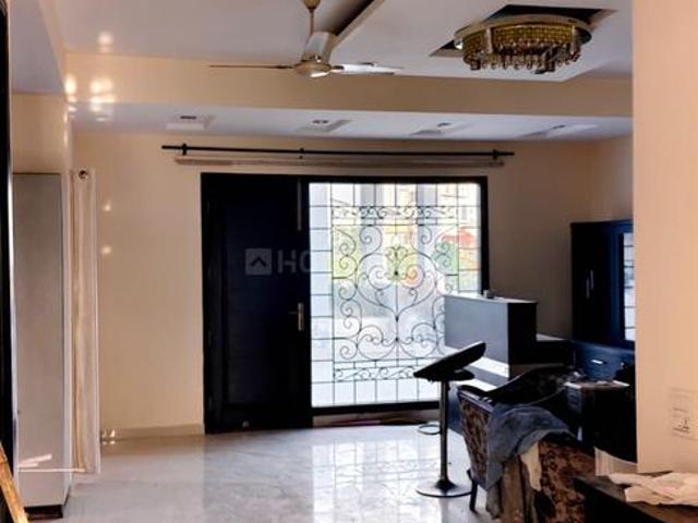 2 BHK Independent Builder Floor in Sector 46 for rent Noida. The reference number is 20828063