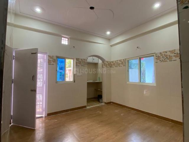 2 BHK Independent Builder Floor in Sector 49 for rent Noida. The reference number is 20815250