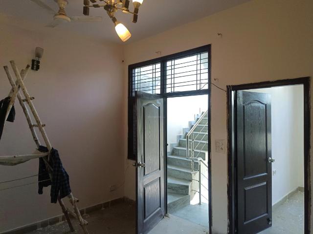 3 BHK Independent Builder Floor in Sector 49 for resale Faridabad. The reference number is 16423370