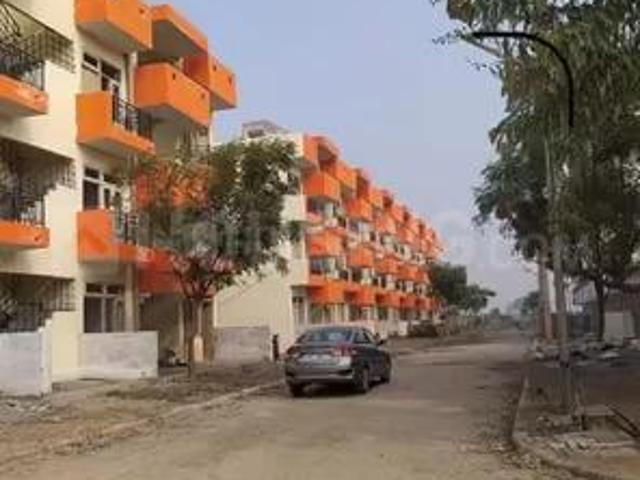 2 BHK Independent Builder Floor in Sector 49 for resale Sohna Road. The reference number is 19364686