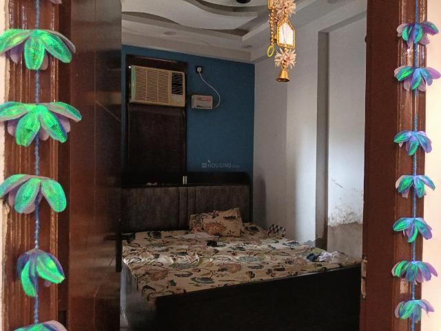 2 BHK Independent Builder Floor in Sector 53 for resale Noida. The reference number is 20927154