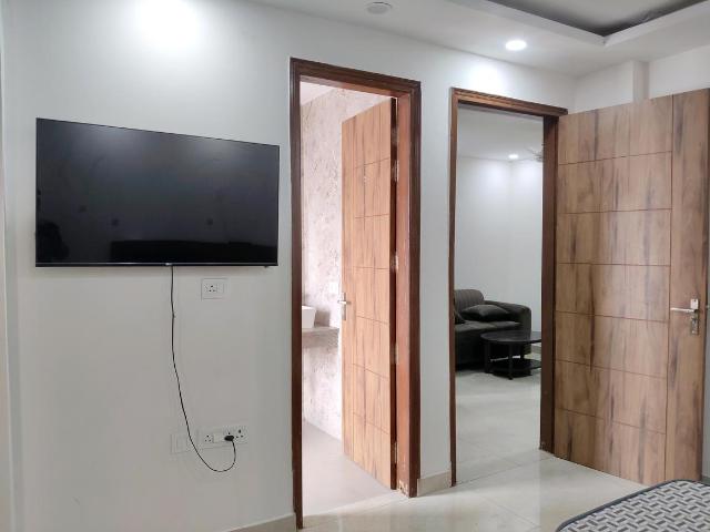 2 BHK Independent Builder Floor in Sector 57 for rent Gurgaon. The reference number is 19167134