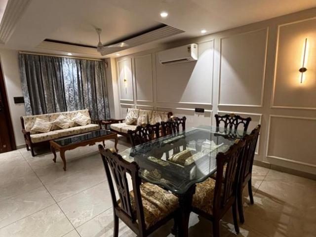 2 BHK Independent Builder Floor in Sector 57 for rent Gurgaon. The reference number is 21000463