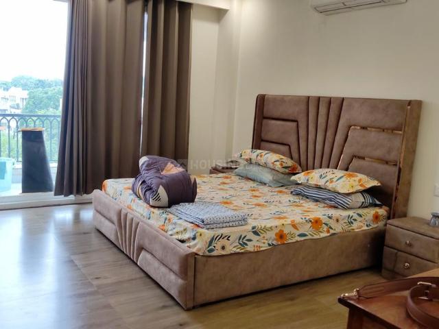 2 BHK Independent Builder Floor in Sector 54 for rent Gurgaon. The reference number is 20915385