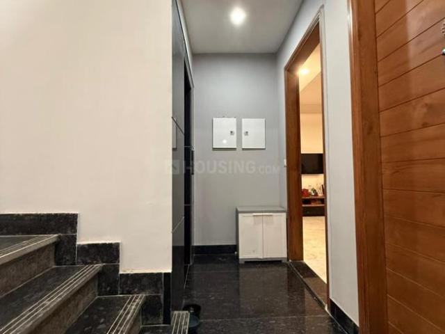 2 BHK Independent Builder Floor in Sector 54 for rent Gurgaon. The reference number is 21009074