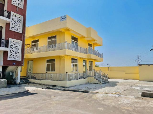2 BHK Independent Builder Floor in Sector 54 for resale Bhiwadi. The reference number is 17247917